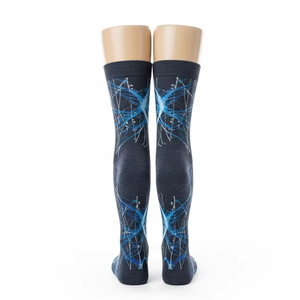 Calcetines de punto con estampado luminoso para mujer, mezcla de algodón, suave, elástico, transpirable, cómodo, informal, uso diario, calcetines brillantes para dormir - Product Image 2