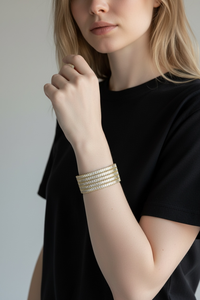 Ensemble de bracelets jonc géométriques tendance en émeraude, ton or, aspect diamant, perle, style mariage, tailles assorties, prêt à être expédié - Product Image 2