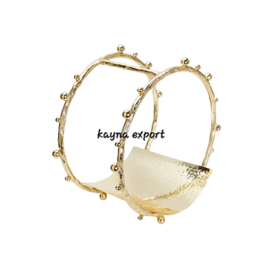 Nuevo diseño de alineación chapado en oro con esmalte verde acabado mango de diseño de bambú bandeja artesanal de fundición de metal de aluminio - Product Image 4