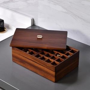 Organisateur de plateau à bijoux empilable Grand compartiment et couvercle de boîte à bijoux en bois Fleur gravée personnalisée Cadeau personnalisé - Product Image 1