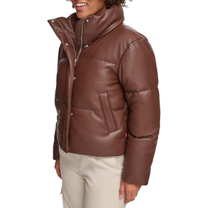 Veste matelassée en cuir pour femme bon marché Conception personnalisée avec rembourrage en coton respirant Tissu en toile durable - Product Image 2