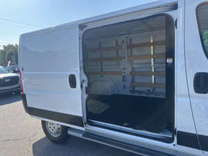 RAM ProMaster 2500 136 WB 2023 USADO EN PERFECTAS CONDICIONES - Product Image 5