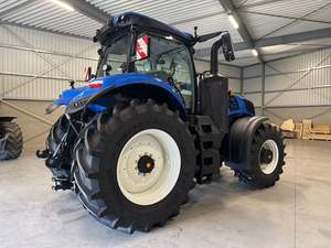 Tracteur à roues New Holland d'occasion à vendre - Équipement agricole de haute qualité et fiable de 85 CV - Product Image 6