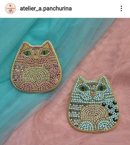 Llavero de Whisky con Cuentas Bordadas a Mano de Moda, con un Diseño Elegante y Moderno, Hecho en India - Product Image 2