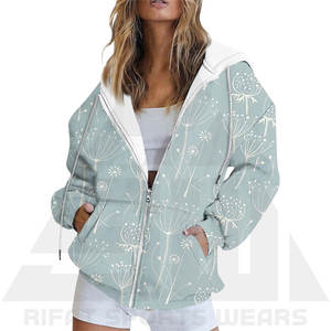 Sweat-shirt à capuche zippé pour femme, imprimé floral botanique d'inspiration naturelle vert pastel d'hiver, avec logo personnalisé sur le devant - Product Image 2