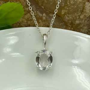 Pendentif en pierre précieuse Petalite fait à la main en argent sterling 925 ovale 8x10mm collier de pierres précieuses naturelles pour les femmes - Product Image 4
