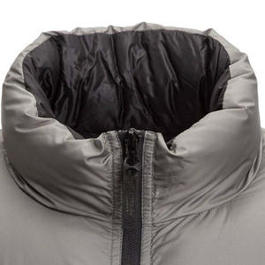 Vêtements pour hommes à col montant de couleur noire vestes OEM sur mesure de haute qualité hiver Streetwear fermeture éclair vestes bouffantes pour hommes - Product Image 4