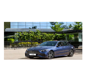 Mercedes Benz C en vente à bas prix Voiture de luxe haut de gamme avec des caractéristiques haut de gamme et un confort intérieur supérieur maintenant - Product Image 3