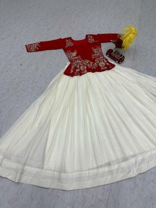 Chaniya Choli Sutra Murni Desainer Spesial Multi Warna untuk Pooja & Perayaan, Pakaian Wanita Pengantin untuk Pesta - Product Image 5