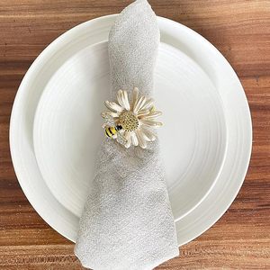 Round Acrylic Daisy Flower Napkin Ring with <b>Bee</b> Decorative Table Decor for Party Dining Family Gatherings Special Occasions <b>Gift</b> - Product Image 4