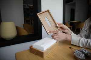 Caja de Pañuelos de Madera de Nogal de Lujo y Duradera |   Portarrollos de Papel de Madera para Baño y Sala de Estar |   Moderno Organizador de Escritorio |   Decoración del Hogar - Product Image 2