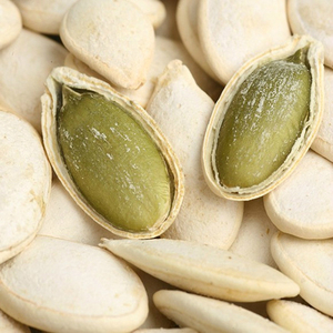 Graines de citrouille crues de qualité supérieure, collation saine à base de noix pour la consommation humaine, en vente - Product Image 6