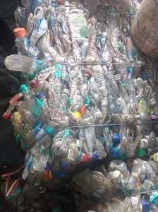 Desechos de plástico reciclado transparente/Copos de botellas de PET lavados en frío y en caliente/Desechos de plástico de PET Copos de botellas de PET lavados en frío y en caliente - Product Image 6