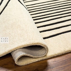 High Quality Custom Size Hand-<b>Tufted</b> Wool Flatweave <b>Rug</b> Black and White Gamer Pattern for Home Use Dining or Prayer - Product Image 3