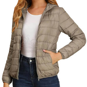 เสื้อพัฟเฟอร์สีสันใหม่สำหรับผู้หญิง เสื้อผ้าฤดูหนาว เสื้อพัฟเฟอร์สำหรับขายออนไลน์ - Product Image 1