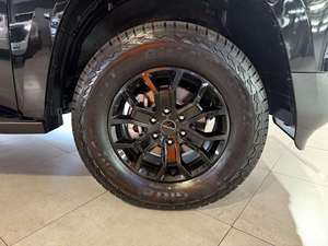 Tout nouveau Foton Tunland V7 DC 4X4 VLX Noir Double Cabine Diesel Euro4 Conduite à Droite 2026 - Product Image 3