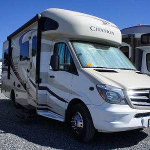 En Existencia, Mercedes-Benz Clase C 2018, Citroën C4, 24ST en Venta - Product Image 2