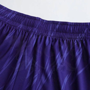 Uniformes de basket-ball personnalisés de haute qualité pour hommes, logo imprimé par sublimation de haute qualité, ensemble d'uniformes de basket-ball Sportswear inclus - Product Image 6