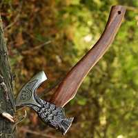 Hache viking artisanale de qualité supérieure en acier à haute teneur en carbone avec manche en bois et fourreau en cuir