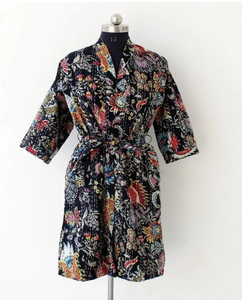 Peignoir Kimono de luxe Boho unisexe 100% fait à la main en coton Kantha noir imprimé Paisley Long Free Spring pour les demoiselles d'honneur de Noël - Product Image 1