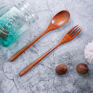 Juego de 2 piezas de cuchara y tenedor de madera de acacia - Product Image 1