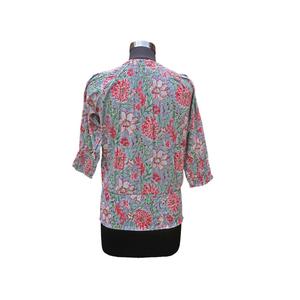 Haut décontracté vintage pour femme grande taille, 100 % coton, fait main, col rond, boutonné, demi-manches, longueur mini, écologique et respirant - Product Image 5