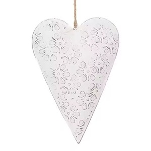 Latest Design Top Quality <b>Wooden</b> Hanging Hand Carved <b>Heart</b> - Product Image 2