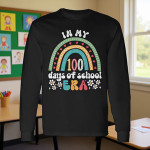 In My 100 Days of School Era-Retro Groovy Rainbow T-shirt a maniche lunghe T-shirt promozionale per il 100° giorno di scuola - Product Image 3