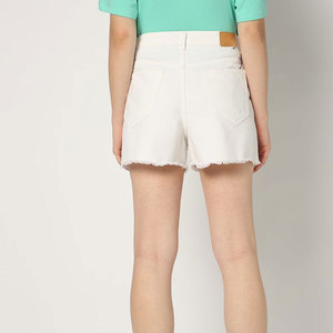 กางเกงยีนส์ขาสั้นลำลองสำหรับผู้หญิง - Product Image 4