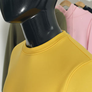 Sweat-shirt à capuche en molleton surdimensionné avec logo personnalisé, impression en relief, vente en gros, coton, col rond, délavé à l'acide, pour femmes - Product Image 5