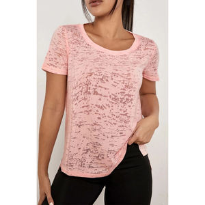 Camiseta de Cuello Redondo para Mujer, Fabricada por OEM, Alta Calidad, 100% Algodón, Color Sólido, Personalizable con Logotipo, Básica e Informal - Product Image 1