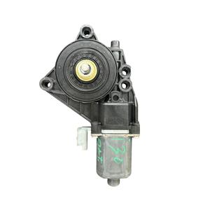 MOTORE ELETTRICO PER FINESTRINO ANTERIORE DESTRO HYUNDAI i30 Serie 82460-2R000 (07>11) - Product Image 1