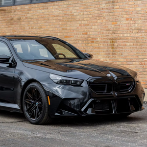 BMW M5 Touring 2026 Usado y Confiable, Híbrido Enchufable V8 de 717 hp - Product Image 1