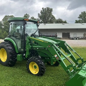รถแทรกเตอร์ John Deere 5100E 4x4 รุ่นใหม่ ปี 2025 สำหรับขาย กำลัง 90 แรงม้า 120 แรงม้า 60 แรงม้า พร้อมชิ้นส่วนหลัก ปั๊ม เกียร์ เครื่องยนต์ - Product Image 2