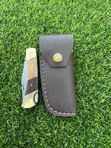 Cuchillo plegable único hecho a mano de acero de Damasco para exteriores, herramientas personalizables para hombres. - Product Image 5