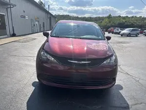 Chrysler Pacifica L Usada de 2018 - Product Image 5