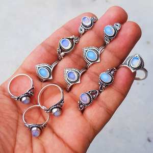 Nouvelle Arrivée Solide 925 Sterling Argent Plaqué Laiteux Opalite Ovale Lunette Réglage Baho Fait À La Main En Gros En Vrac Lot Fabrique - Product Image 1