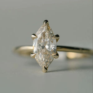 Bague de fiançailles exclusive en forme de marquise, diamant cultivé en laboratoire, mariage en or 10 carats, bijoux, fournisseur en gros, exportation directe OEM ODM - Product Image 1