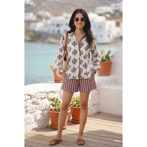 Casual Knit Two-Piece Shorts Set with Logo for Summer - Product Image 1