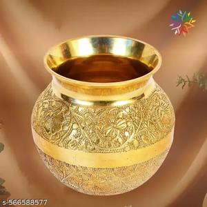 Plateau de culte Panch Puja et Jal Patra en laiton finition antique avec ensemble Pooja Lota Charan Amrit et encens, taille personnalisée - Product Image 3