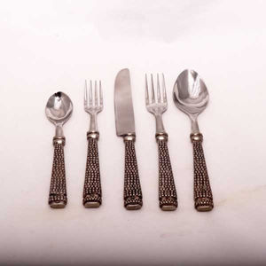 Super calidad bajo MOQ exportador de India cuchara tenedor y cuchillo vajilla juego de cubiertos a precio razonable para regalos de boda - Product Image 4