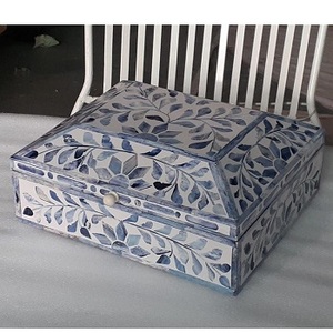 Cajas de madera con incrustaciones de hueso hechas a mano con caja organizadora de resina de alta calidad con estética moderna para uso en el baño y la Oficina - Product Image 4