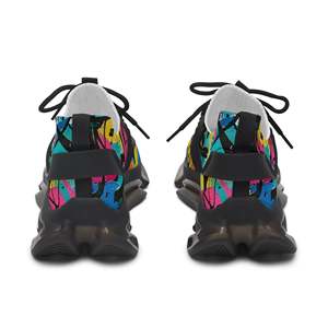 Comode Sneakers Traspiranti in Rete con Motivi Graffiti - Product Image 6