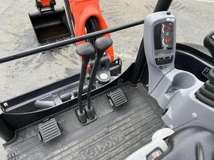 Excavadora Kubota U27-4 de 1 a 2 Toneladas, Diésel, Hidráulica, Pequeña, Micro, Oruga, Retroexcavadora, Mini - Product Image 6