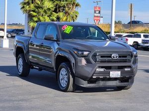 OFFRE EXCEPTIONNELLE VENTE AUX ENTIÈREMENTS 2024 Toyota Tacoma SR5 Double Cab RWD Pick-up 4X2 Véhicule Tout-Terrain - Product Image 3