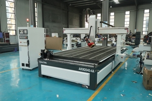 Routeur CNC 4 axes 2000*4000mm avec axe rotatif latéral, machine de gravure sur bois et métal, système de changement d'outil automatique haute précision - Product Image 5