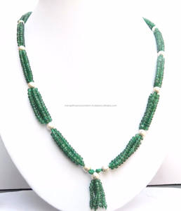 Collier Mala en perles pour les amateurs de bouddhisme, pierre multicolore en forme de galet, serti de laiton, style vintage - Product Image 5