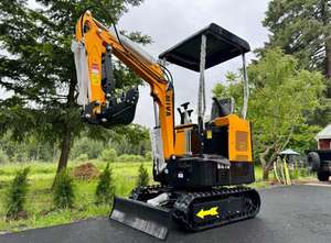 LIVRAISON GRATUITE MIVA VA15C MINI-EXCAVATRICE 15 CV, godet de terrassement de 14 pouces, commande pilote, entièrement cabine, homologuée EPA CE, hydraulique auxiliaire - Product Image 3