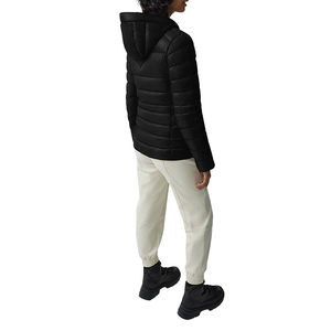 Nuevo logotipo personalizado, venta al por mayor, chaqueta cálida ligera, abrigo negro con capucha de invierno, chaquetas acolchadas de poliéster rellenas para mujer - Product Image 6