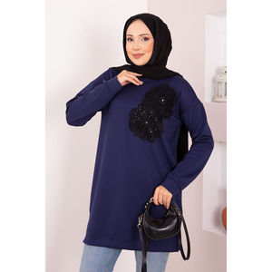 Túnica Hijab Informal Azul Marino Oysho con Bordado Floral, Tejido de Punto, Talla Grande, Estampado - Product Image 2